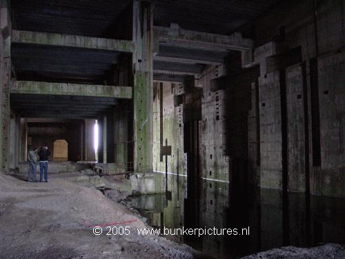 © bunkerpictures - Type U-boat bunker