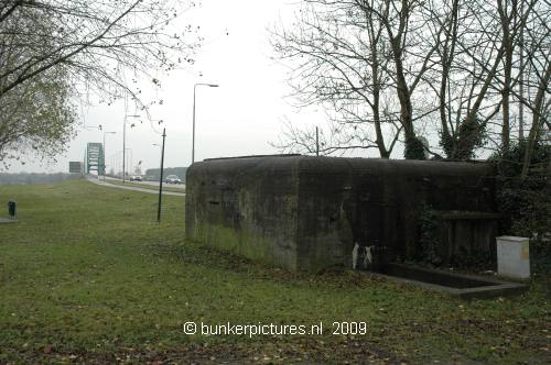 © bunkerpictures - Bridge and Dutch kazemat